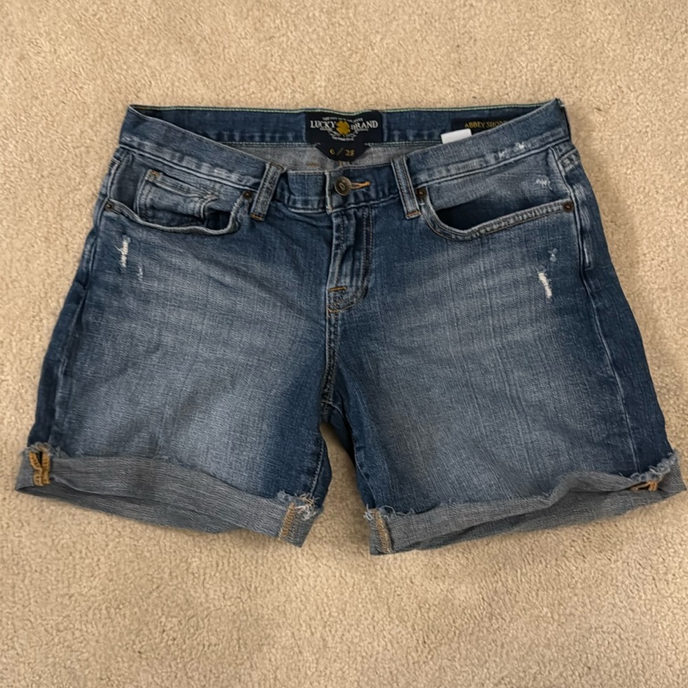 Lucky Brand Abbey Short, size 6